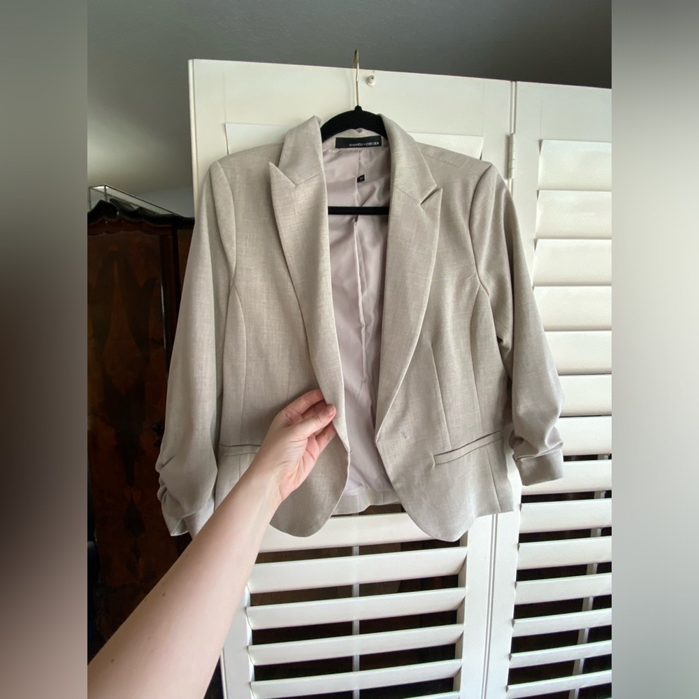 Amanda and Chelsea wheat colored blazer